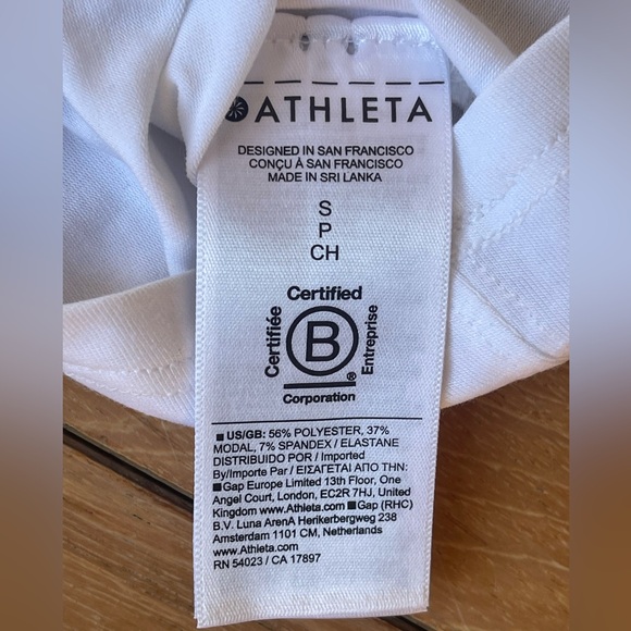 Athleta Move with Ease In Tank White Size Small NWT - Picture 9 of 10